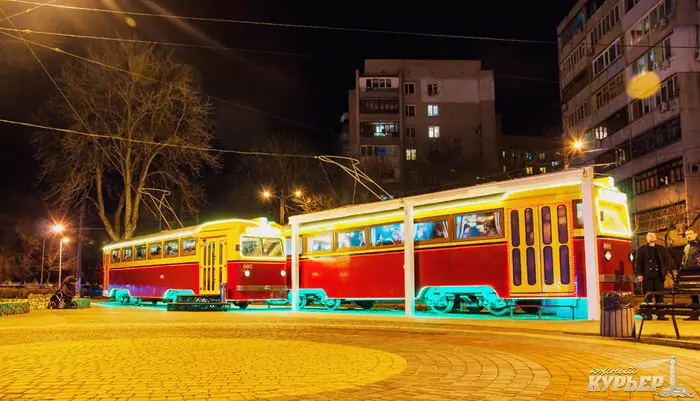 Рельсы, рельсы, кофе, кофе